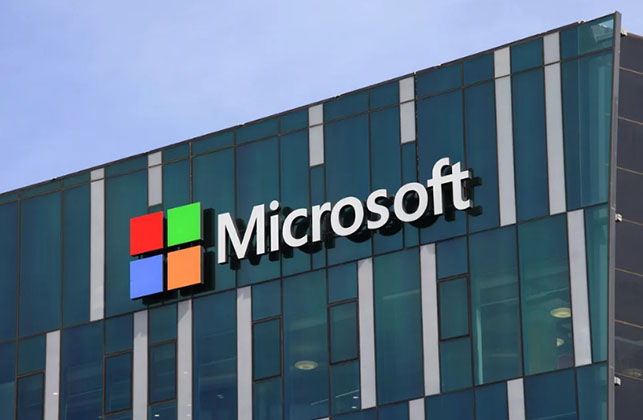 Microsoft Berkomitmen Investasi Besar di AI & Infrastruktur Komputasi Awan di Indonesia