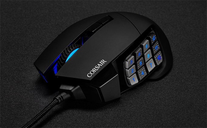 CORSAIR Luncurkan Mouse Gaming MOBA/MMO SCIMITAR RGB ELITE dan Mouse Pad MM500 3XL