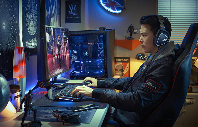 4 Rekomendasi Gaming Gear ASUS, Cocok Buat Perlengkapan “Perang” Kamu Di Rumah