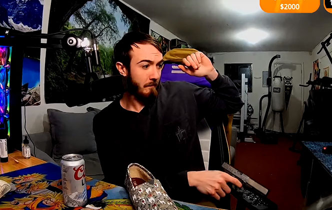 Tamat Sudah Karir Streamer Twitch ini Setelah Lakukan Lelucon Paling Buruk Di Hadapan Penonton