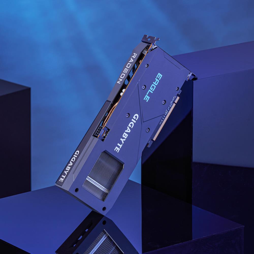 RADEON RX 6600 EAGLE 8G 