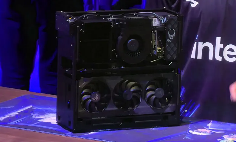 Detail Extra Intel NUC 13 Extreme : Bisa Pasang Hingga 3 Slot VGA Loh!