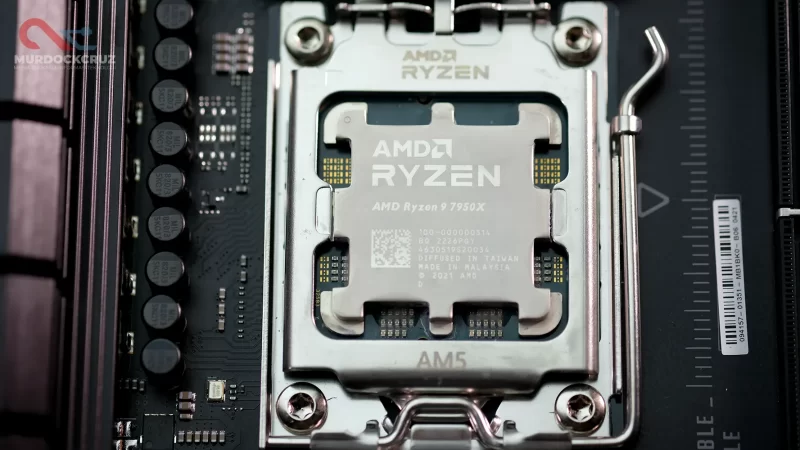 Cek Harga Terbaru AMD Ryzen 9 7000 Series vs Intel Core i9 13th Gen
