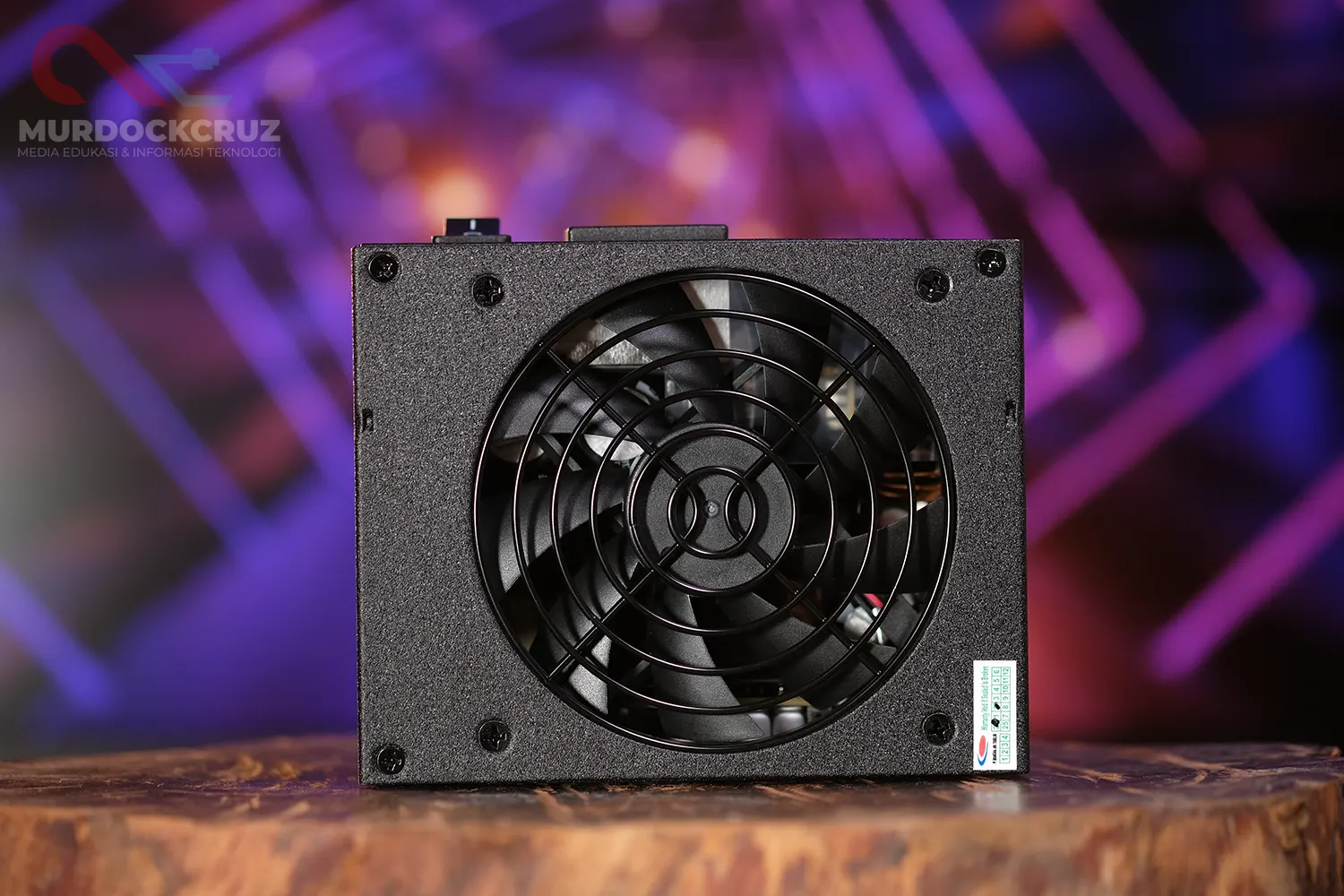 COMPUTEX 2025: FSP Tampilkan PSU SFX-L 1200W, Kecil Tapi Bertenaga