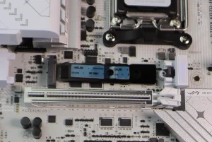 Slot M.2 Atas vs Bawah? Mana Posisi SSD Paling Ideal di Motherboard
