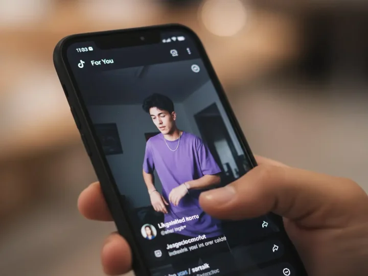 Komisi Eropa Gugat TikTok: Fitur “Infinite Scroll” Dianggap sebagai Risiko Sistemik
