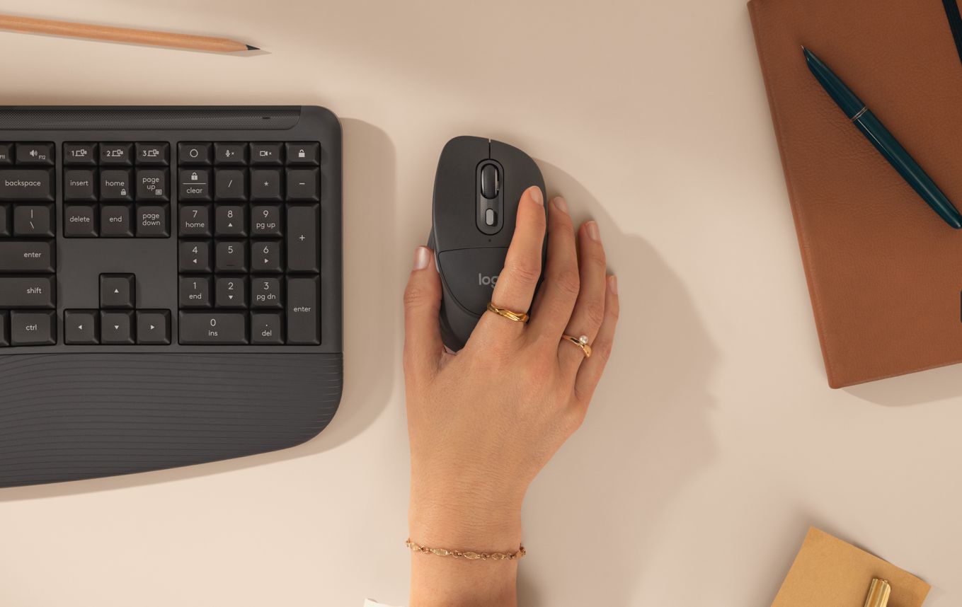 Manjakan Tangan, Logitech Rilis Seri Signature Comfort Plus M850 L & MK880