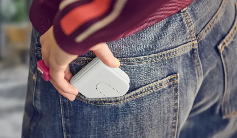 Logitech Rilis Mouse Lipat Mobi Fold: Solusi Anti-Pegal untuk Produktivitas Mobile