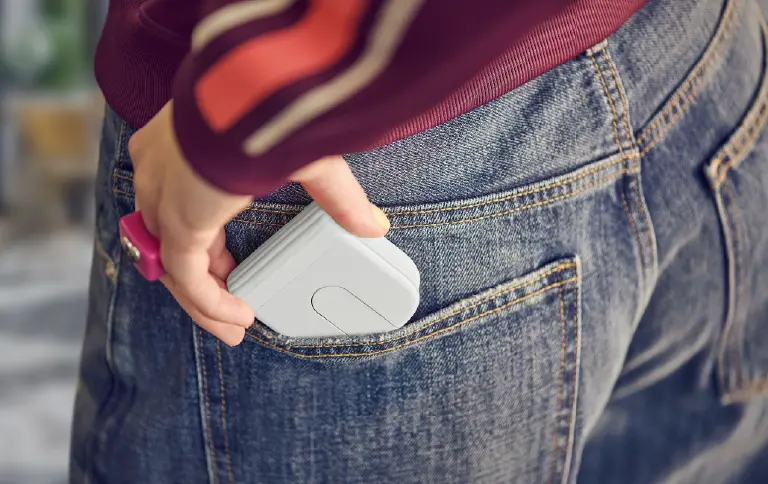 Logitech Rilis Mouse Lipat Mobi Fold: Solusi Anti-Pegal untuk Produktivitas Mobile