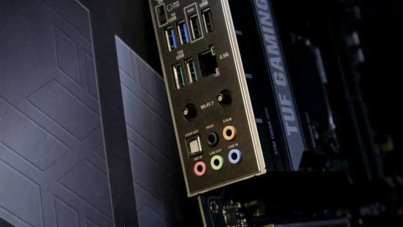 Arti Warna Colokan Audio Motherboard: Jangan Sampai Salah Colok!