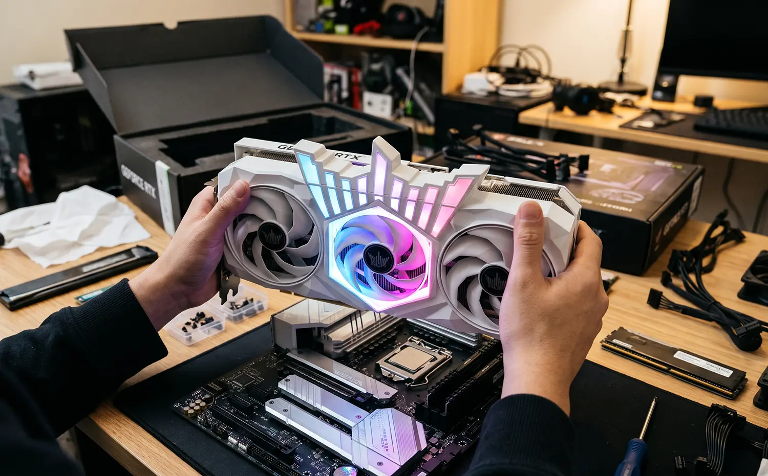 Palit Bantah Isu Pabrik GALAX Tutup: Siapkan GPU RTX 60 HOF
